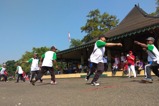 CARA MENGETAHUI SIFAT SESEORANG